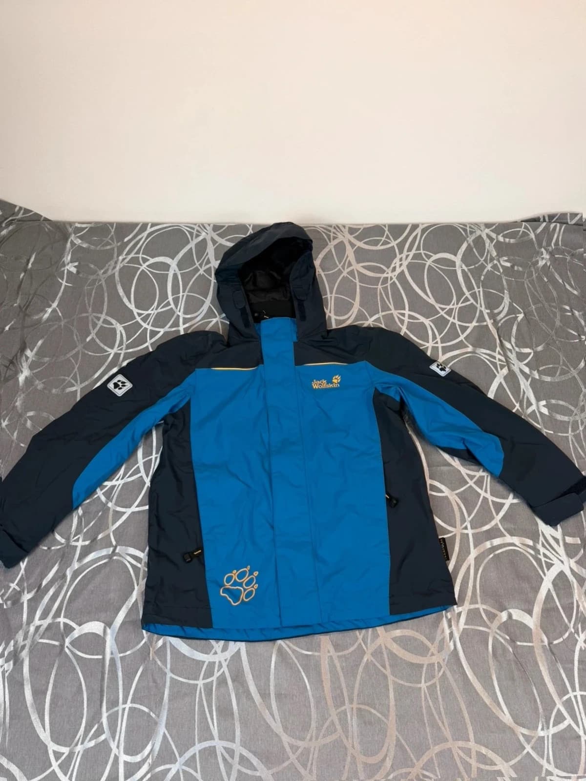 Jack Wolfskin bunda, velikost 140 — second hand, dobrý