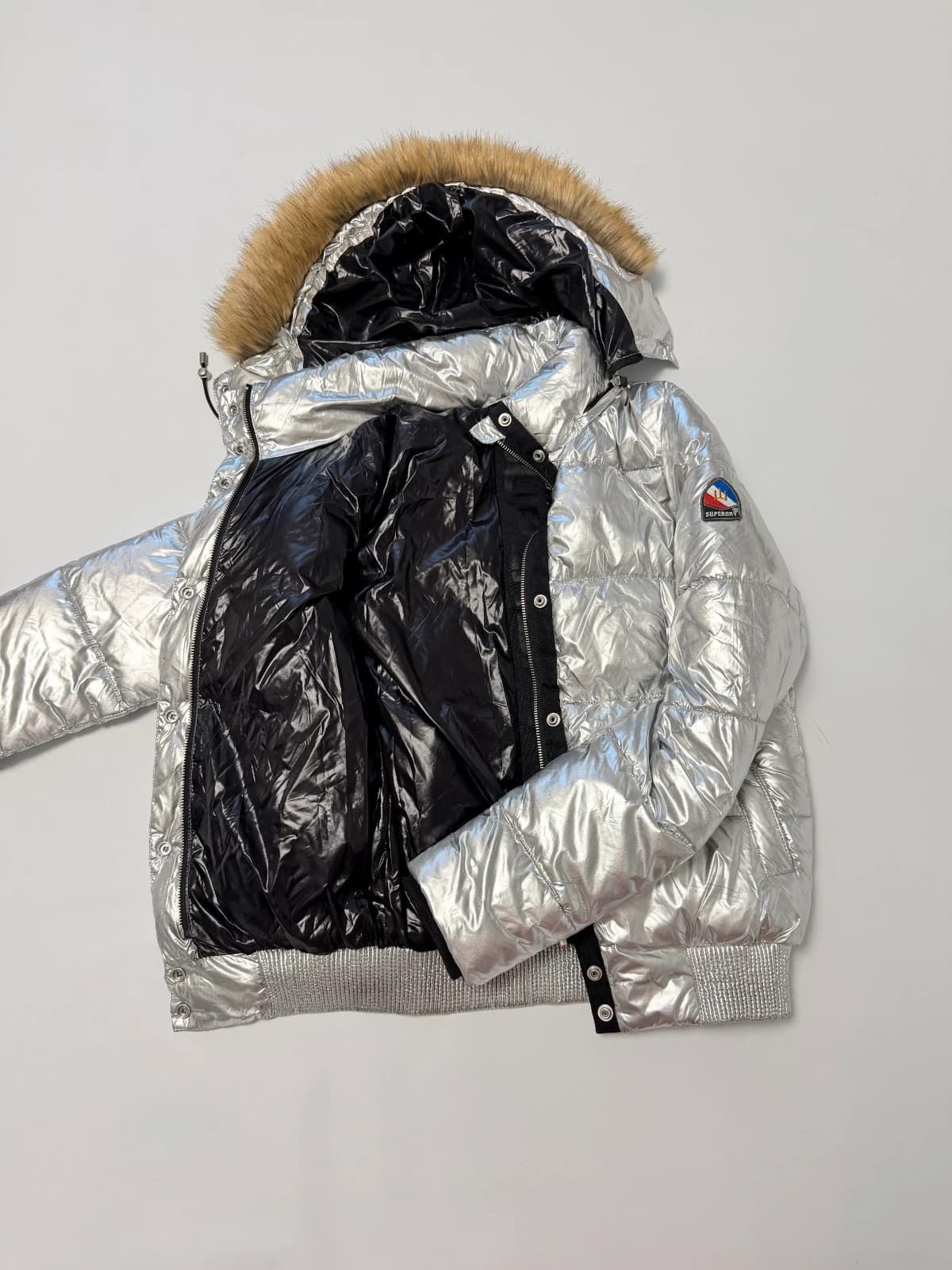 Superdry bunda, velikost 36 — second hand, velmi dobrý