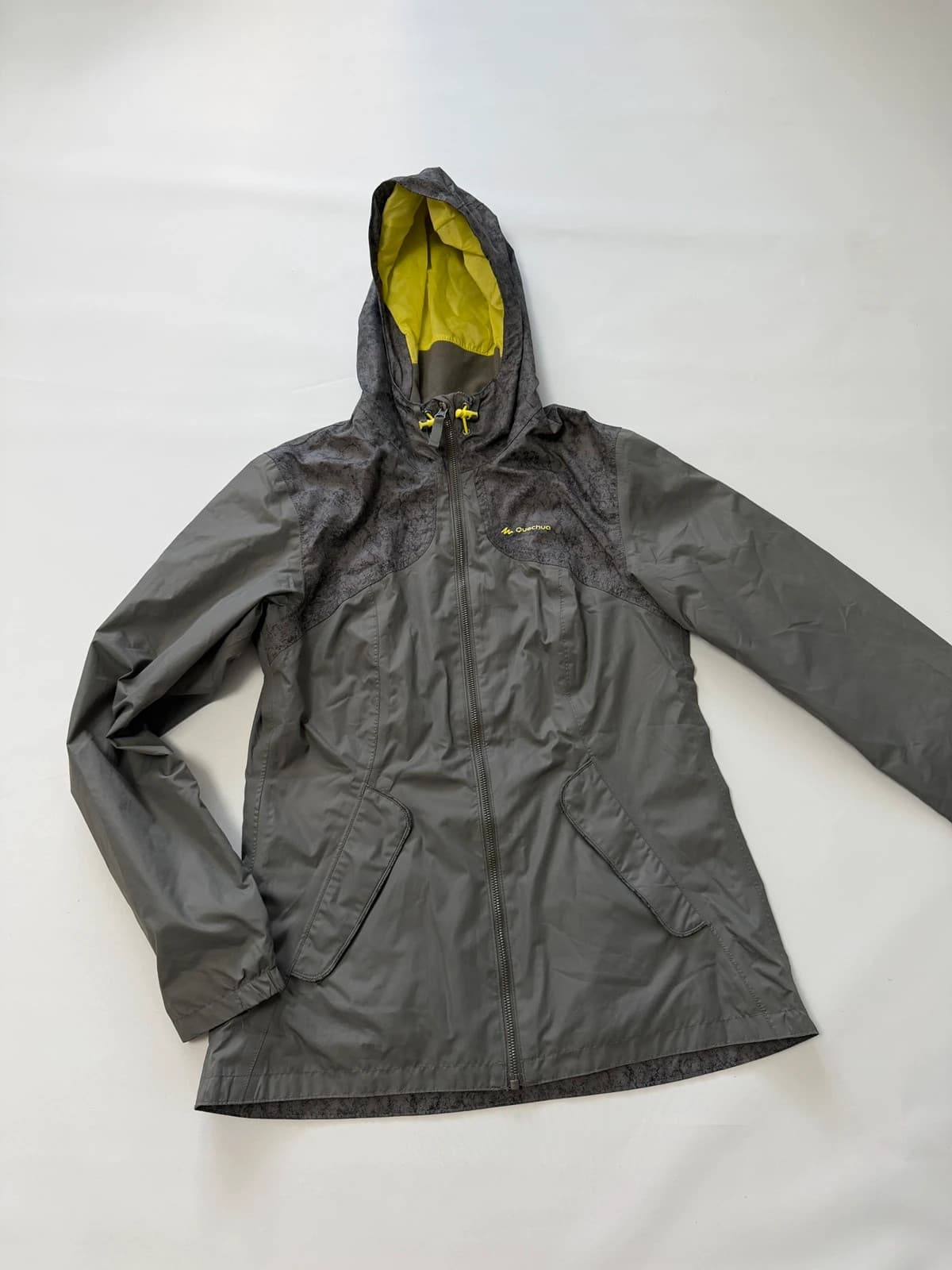Quechua bunda, velikost S — second hand, velmi dobrý