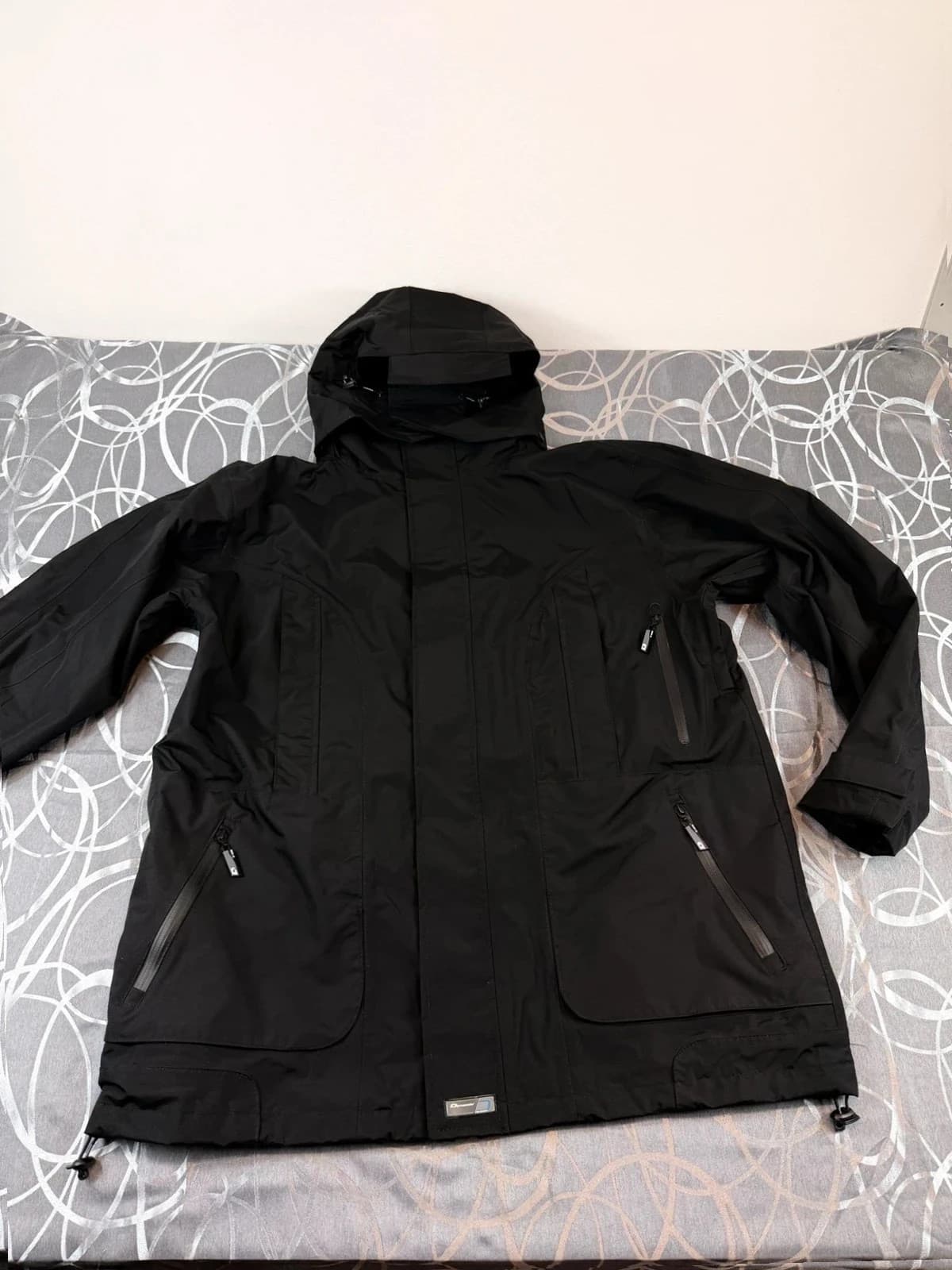 Dynamic bunda, velikost XXL — second hand, velmi dobrý