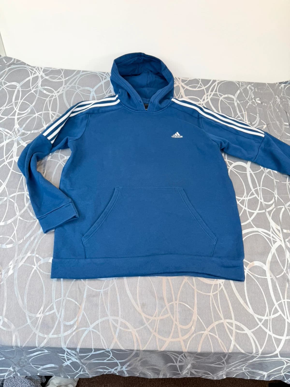 Mikina Adidas, velikost L — second hand, velmi dobrý