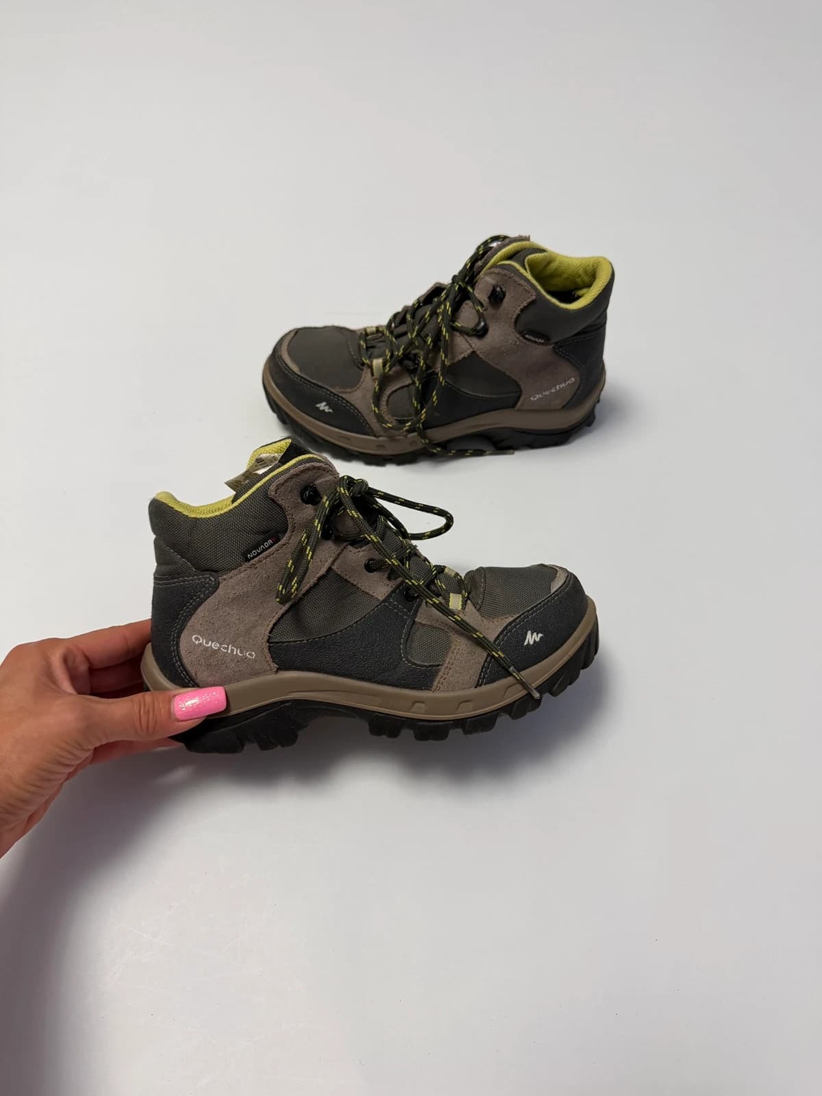 Quechua turistické boty, velikost 34 — second hand, velmi dobrý