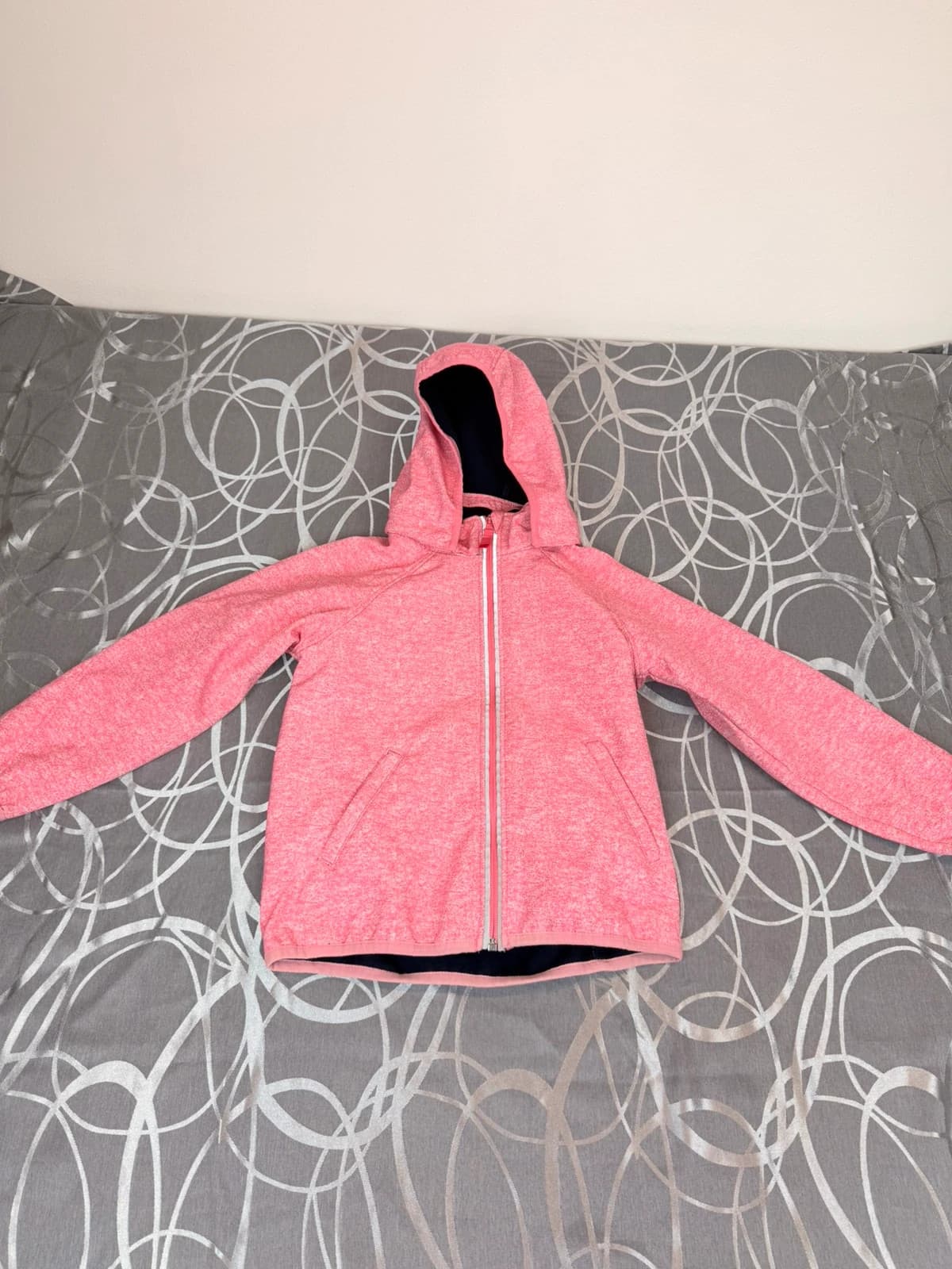 H&M softshellová bunda, velikost 116 — second hand, velmi dobrý