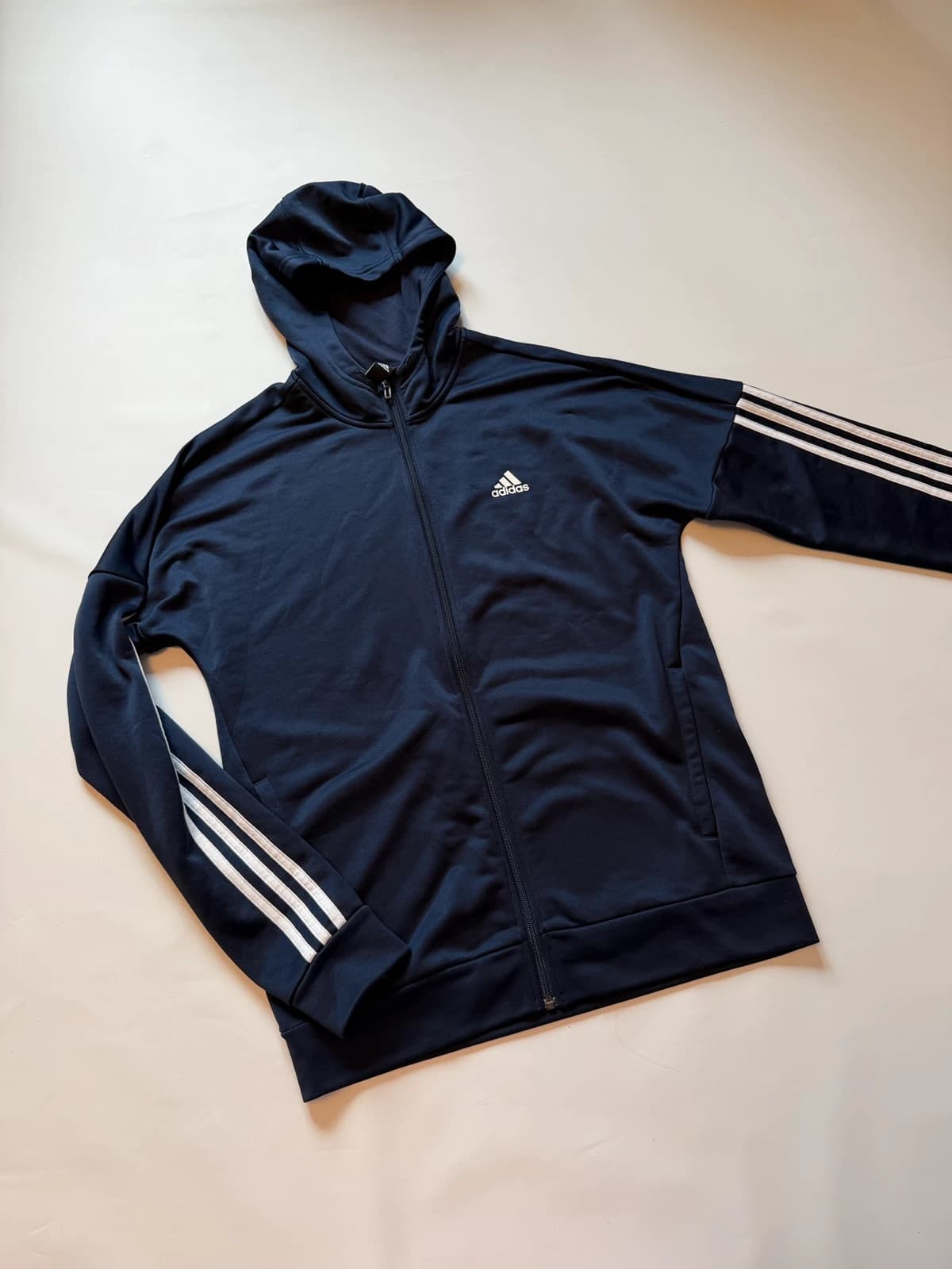 Adidas mikina, velikost M — second hand, velmi dobrý