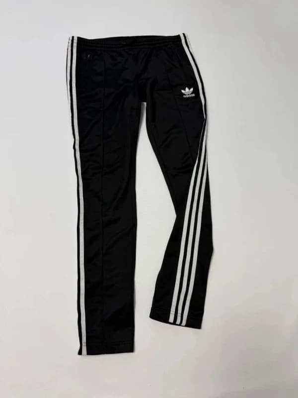 Adidas tepláky, velikost 38 — second hand, velmi dobrý