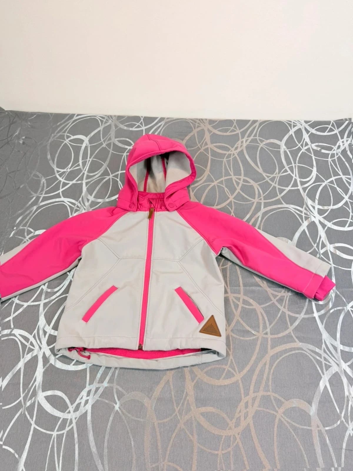 H&M softshellová bunda, velikost 92 — second hand, velmi dobrý
