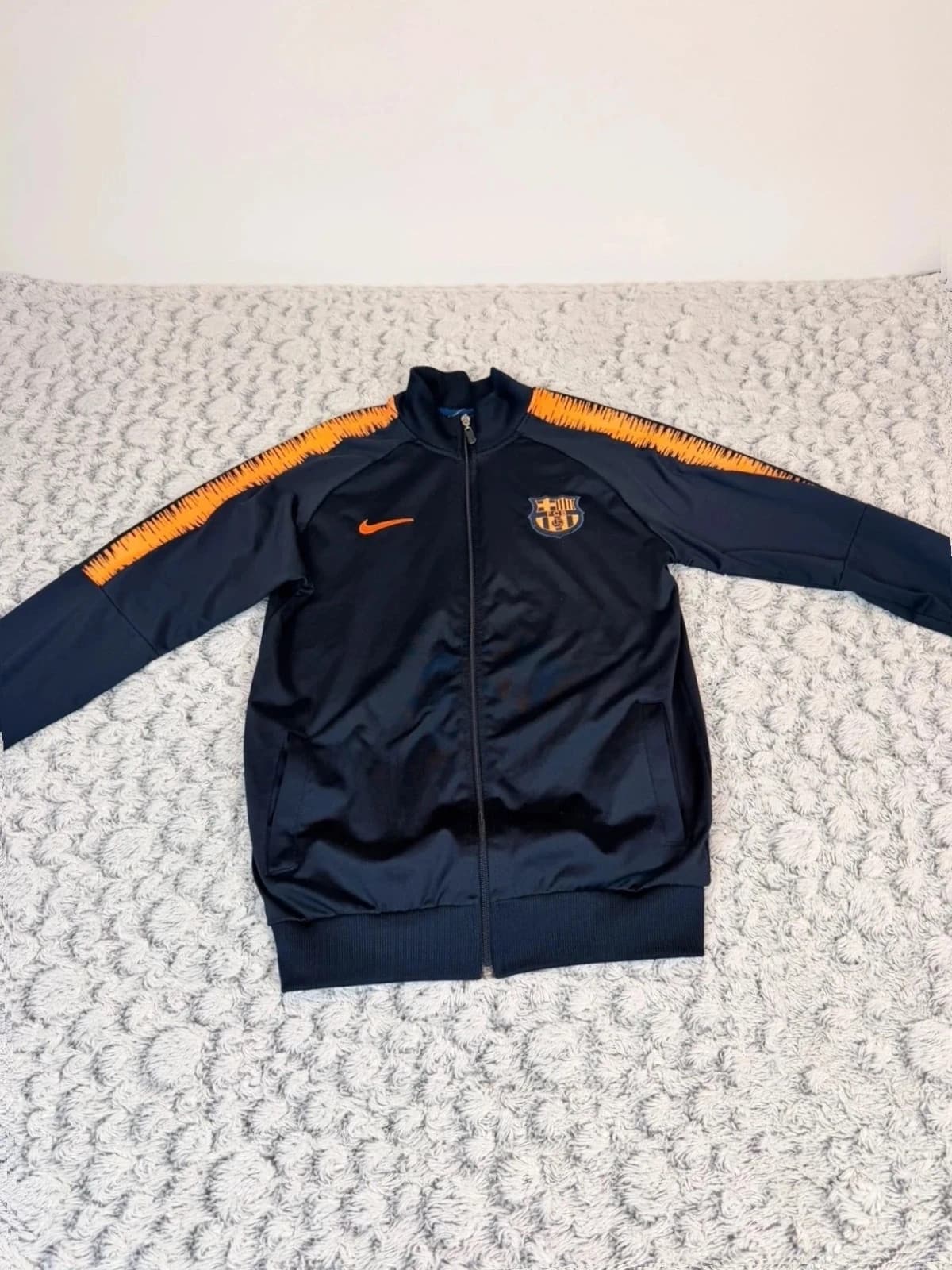 FC Barcelona FCB Nike mikina, velikost XS — second hand, velmi dobrý