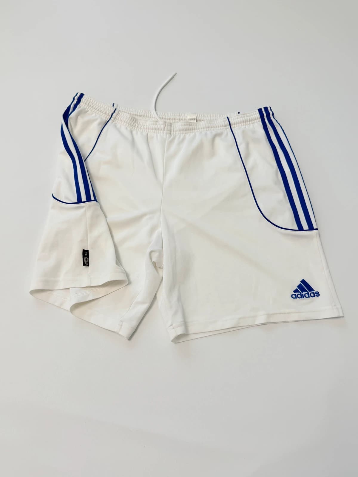 Kraťasy Adidas, velikost L — second hand, velmi dobrý