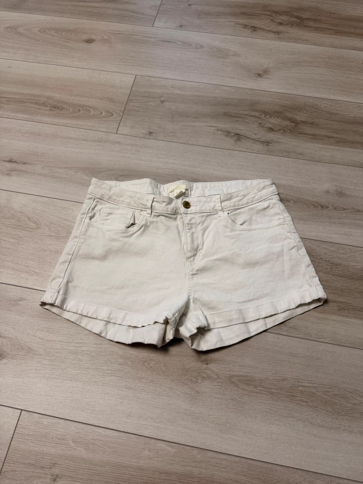 H&M kraťasy, velikost L — second hand, velmi dobrý