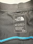 The North Face běžecké kraťasy, velikost M — second hand, velmi dobrý — detail 3