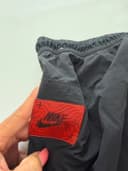 Nike Air Max sportovní kalhoty, velikost M — second hand, velmi dobrý — detail 3