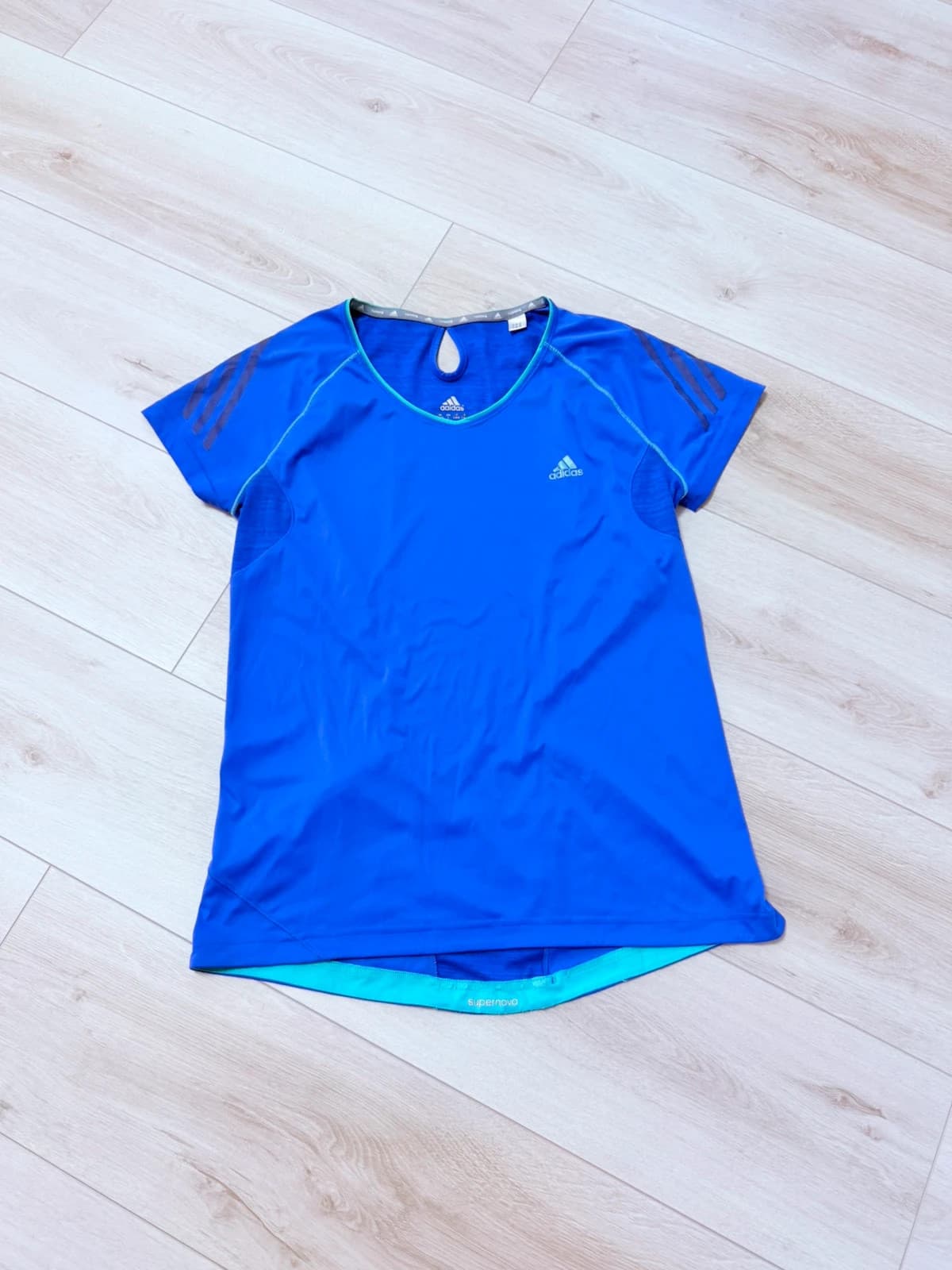 Běžecké triko Adidas, velikost L — second hand, dobrý
