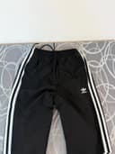 Sportovní kalhoty Adidas, velikost S — second hand, velmi dobrý — detail 3