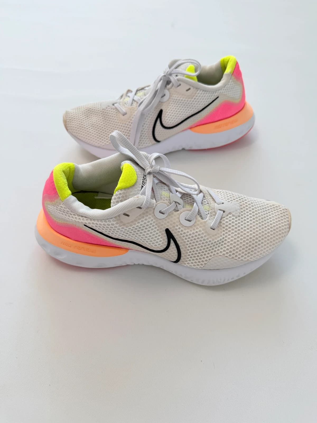 Nike běžecké boty, velikost 40 — second hand, velmi dobrý